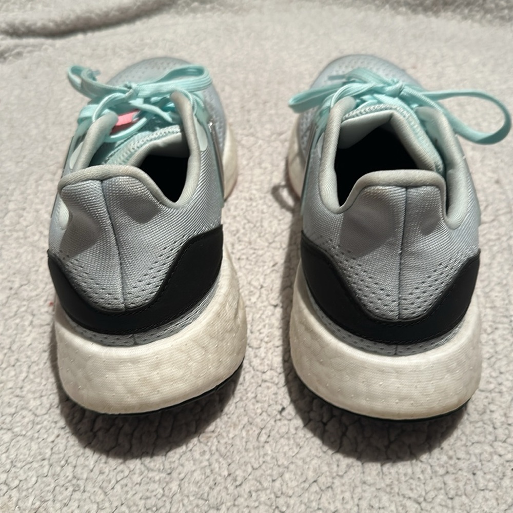 adidas - Pureboost 22 Sneakers - Picture 5 of 6